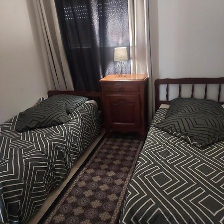 Appartement Meuble Avec Deux Chambres Мулен Экстерьер фото