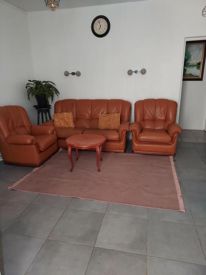 Appartement Meuble Avec Deux Chambres Мулен Экстерьер фото